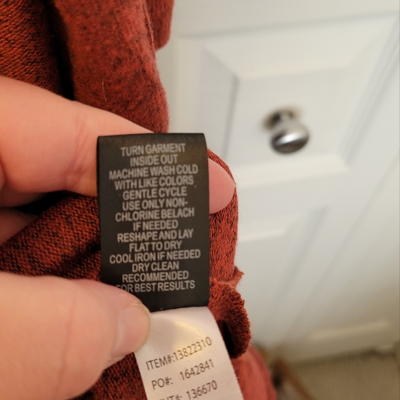 Torrid brick red long cardigan, Size 2 - Picture 10 of 10